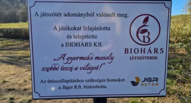 Dombóvár Szőlőhegyre játszóteret adományoztunk | Biohárs Kft.