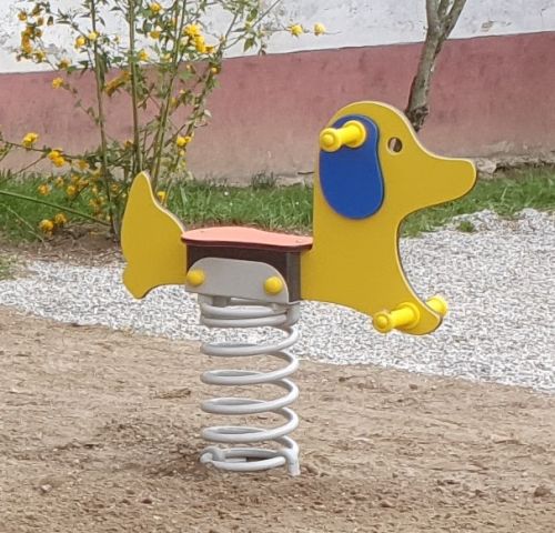 Rugós tacsi