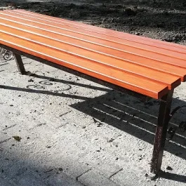 Fémvázas támla nélküli pad