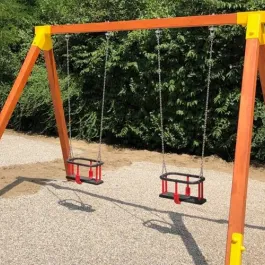 Magánkerti kétüléses hinta